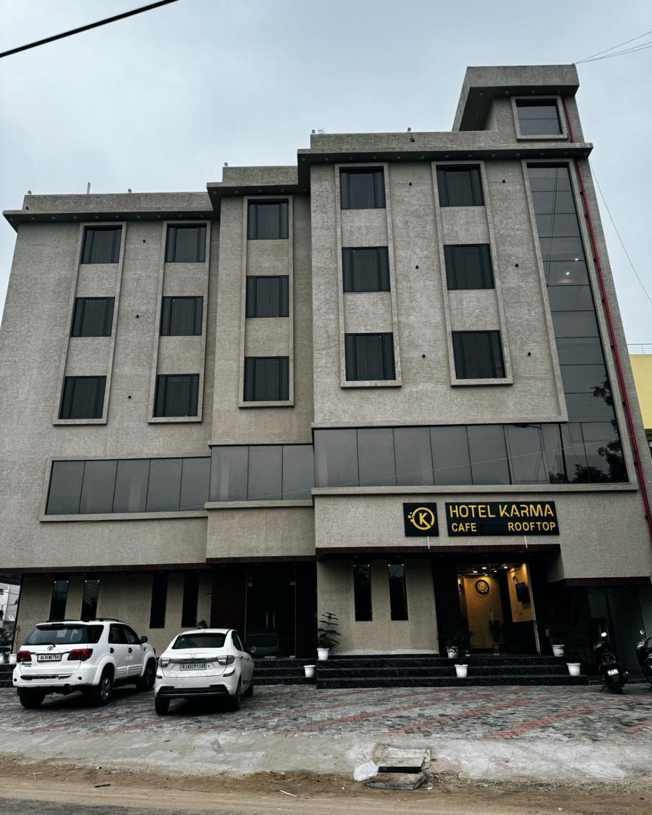 Hotel Karma Divisione di Divisione di Jaipur Esterno foto